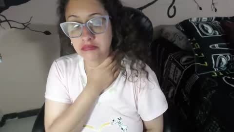 Snapshot of zoe_koller chatting on October 7, 11:14 am Zoe Koller online show from October 7, 11:14 am