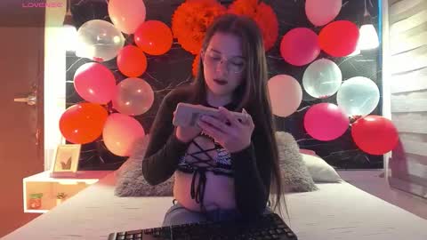 Zoe online show from February 16, 11:54 am