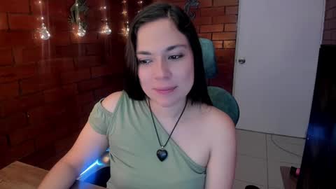 Zoe  online show from March 4, 5:13 pm