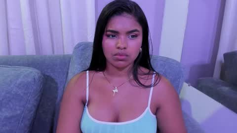 Snapshot of zoe_roux210949 chatting on September 28, 6:42 am Zoe online show from September 28, 6:42 am