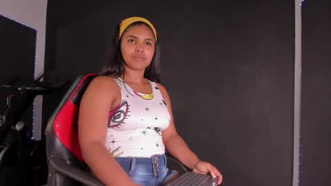Snapshot of zoe_roux210949 chatting on January 8, 11:41 pm Zoe online show from January 8, 11:41 pm