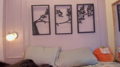 Snapshot of zoe_roux210949 chatting on October 19, 4:58 am Zoe online show from October 19, 4:58 am