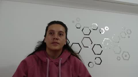 Carolina online show from November 26, 8:32 pm