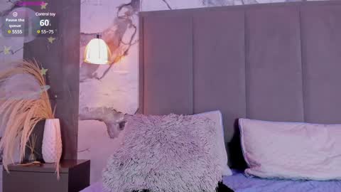 Zoe Camils online show from December 26, 3:42 pm