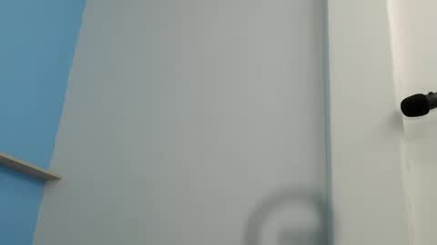 ZOE online show from June 4, 1:11 am
