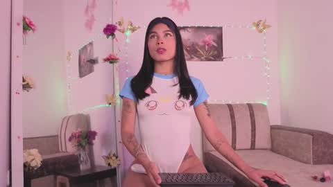 Snapshot of zoee_dolcee chatting on September 28, 8:58 pm Catt online show from September 28, 8:58 pm