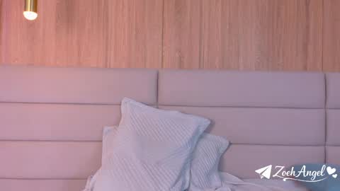 Zoe online show from June 4, 11:04 am