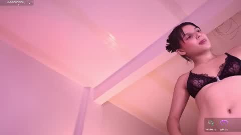 lia  monroe online show from July 24, 10:28 pm
