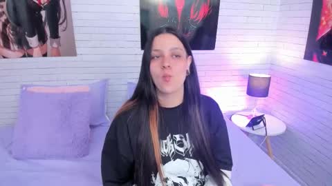 ZOE  online show from November 28, 5:43 am