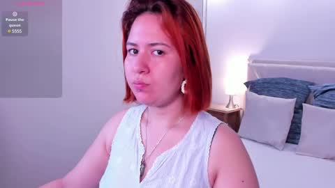 Snapshot of zoes_mile chatting on January 31, 11:24 am Zoes online show from January 31, 11:24 am
