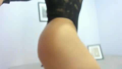 Snapshot of zoesamara chatting on October 20, 1:30 am Isabella online show from October 20, 1:30 am