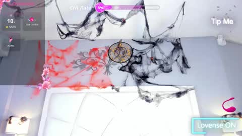 Z O E online show from October 31, 12:20 pm