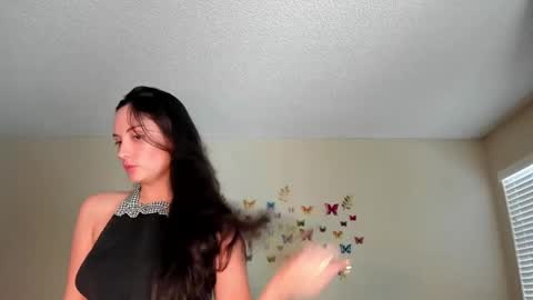 Snapshot of zoiebutterfly chatting on September 12, 10:17 pm Zoie online show from September 12, 10:17 pm