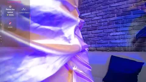 Carla online show from November 8, 8:03 pm