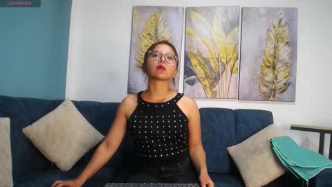 Zoe online show from February 7, 11:58 am