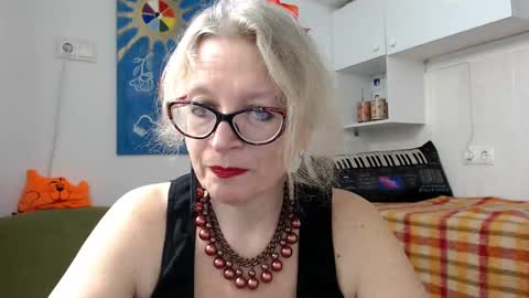 Snapshot of zosya1111 chatting on February 1, 1:30 pm Zosya1111 online show from February 1, 1:30 pm