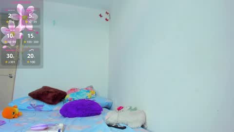 Snapshot of zule__williams chatting on February 26, 8:13 pm zule online show from February 26, 8:13 pm