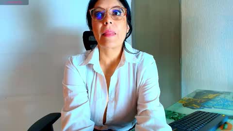 Zuzana21 online show from November 24, 12:40 pm