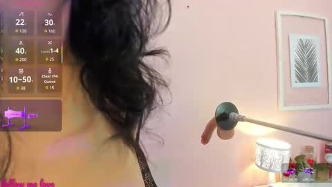 ZYLE online show from November 4, 11:59 am