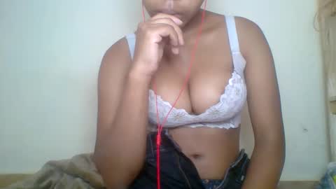 zyraelle_01 online show from June 1, 5:53 am