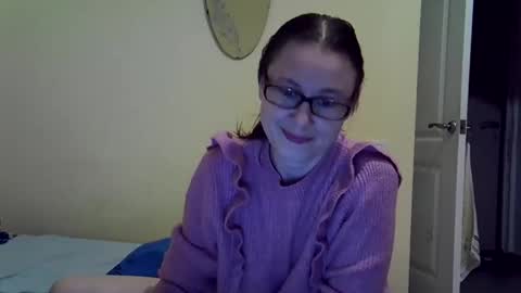 Snapshot of zyuhre chatting on October 7, 9:52 pm Zyuhre online show from October 7, 9:52 pm