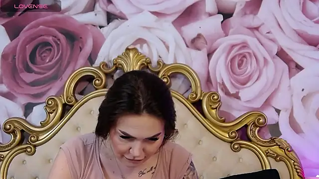 HessaHessy online show from April 18, 7:07 pm