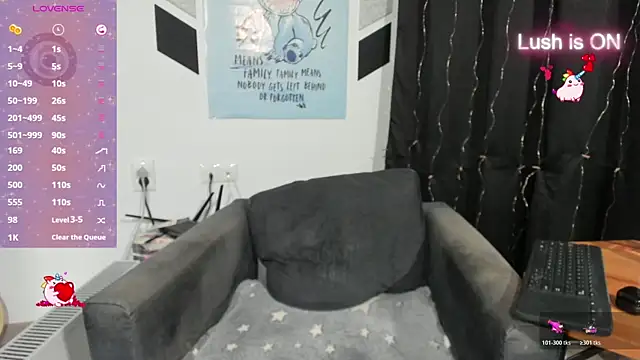 alexysgray online show from February 4, 6:00 pm