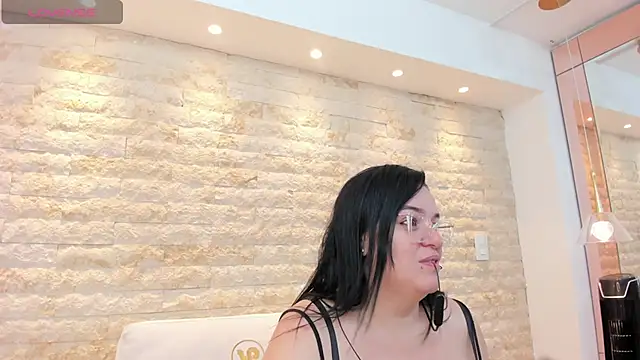 anette cooper online show from November 18, 3:51 am