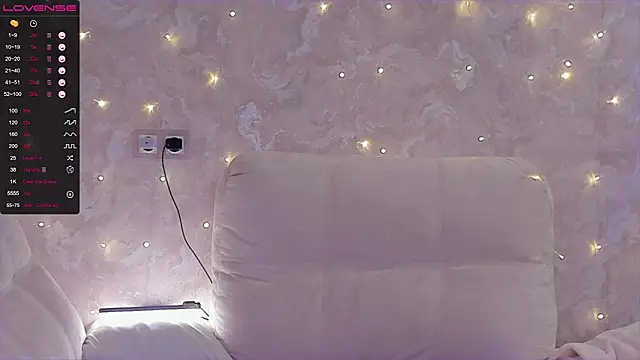 Snapshot of EvaSileZ chatting on September 24, 8:57 am EvaSileZ online show from September 24, 8:57 am