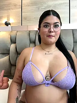 Snapshot of im_mou_ chatting on September 9, 1:33 pm im mou online show from September 9, 1:33 pm