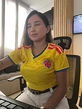 Angela smile online show from July 7, 1:03 pm