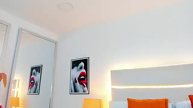 TaylorEvanss online show from April 10, 7:42 pm