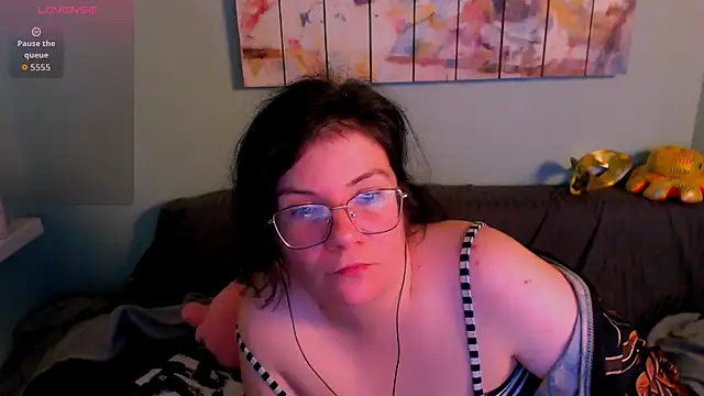 EverlyRays online show from June 4, 4:00 pm