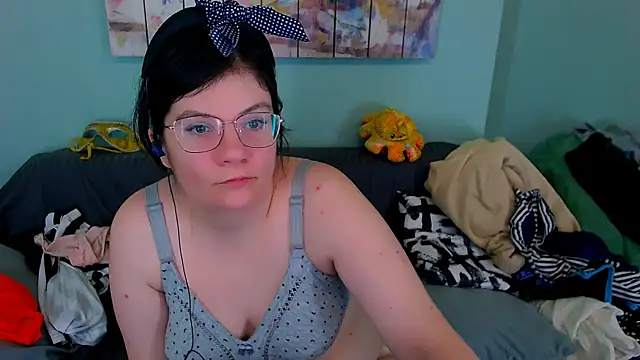 EverlyRays online show from April 8, 12:29 pm