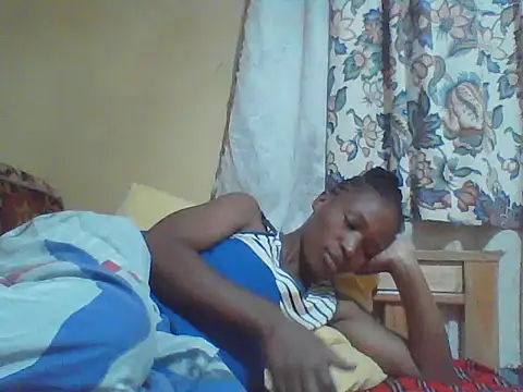 Smillie prety online show from June 13, 4:43 am