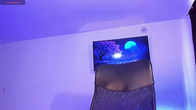 Fenty XX online show from April 18, 12:40 pm