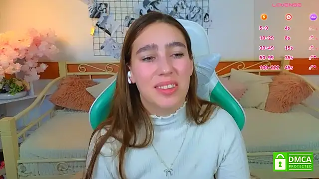  Eliizabeth  online show from April 5, 11:26 pm