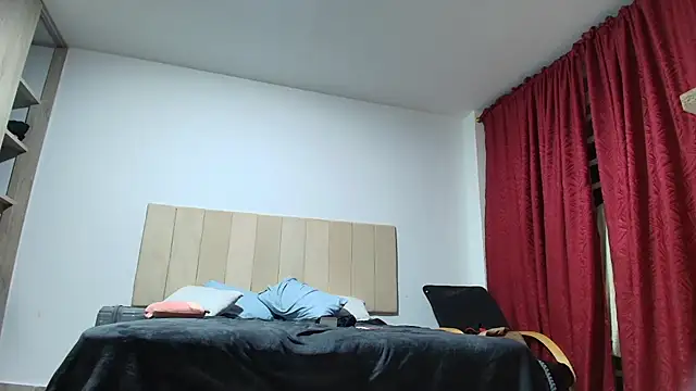 roxana collins online show from July 22, 3:18 am