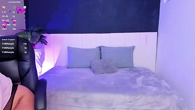 tifanny bigboobs11 online show from June 13, 11:40 am