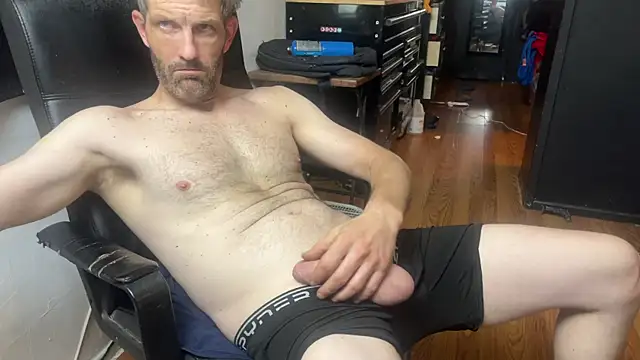 leanjamesdean online show from June 26, 1:18 am