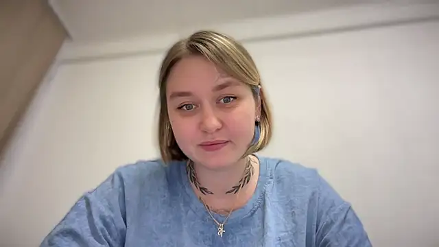 Snapshot of Isabel-Bailey chatting on October 10, 10:03 pm Isabel-Bailey online show from October 10, 10:03 pm