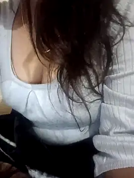 Lusty Wife1 online show from December 21, 10:19 am