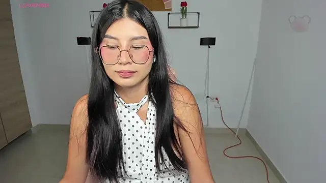 emily villamil online show from March 9, 8:45 pm