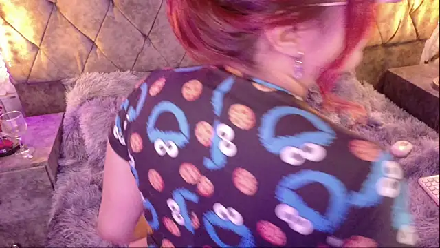 vanesaa blake online show from June 5, 3:32 am