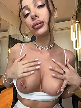 MileySin1111 online show from June 16, 2:07 pm