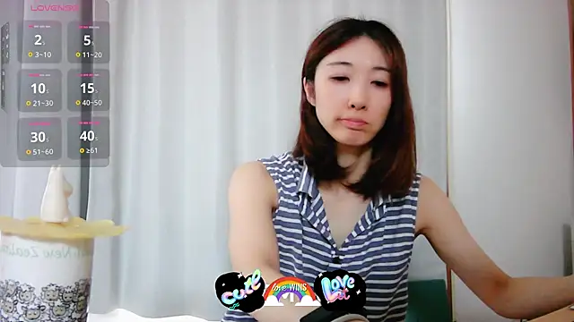 Love me Eri  online show from August 8, 1:24 am