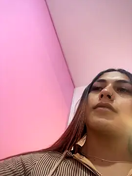 Snapshot of jesica__simpson chatting on October 9, 8:57 pm jesica simpson online show from October 9, 8:57 pm