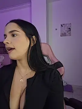 heyshaa online show from November 14, 9:15 pm