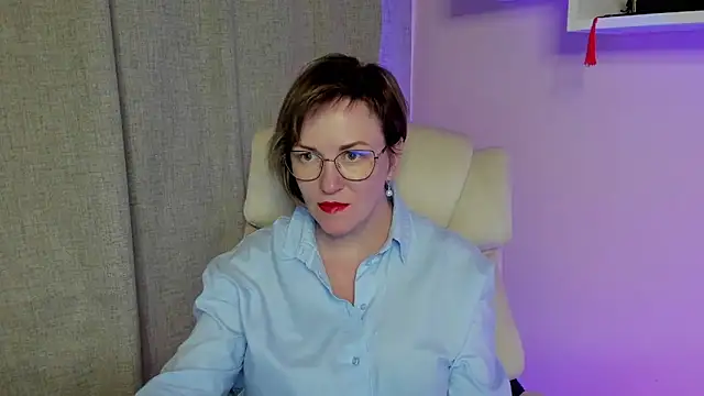 feliziaDesire online show from May 9, 6:32 pm