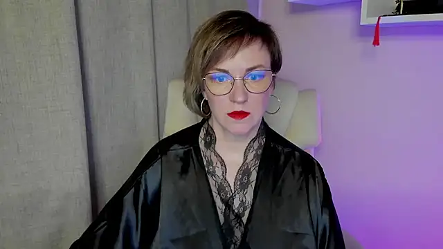 feliziaDesire online show from May 11, 11:01 am